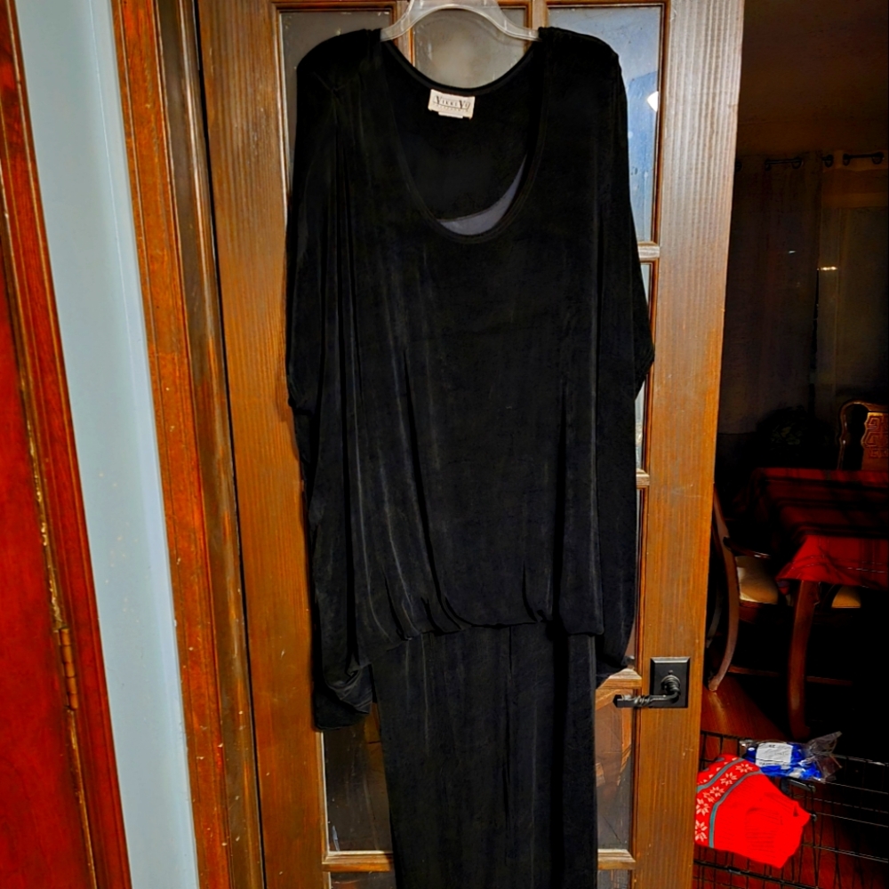 Women's Black Evening Gown. Size 24. Jersey Knit with full slip attached.